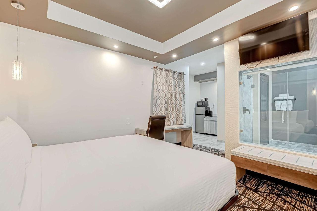 סאות' יוסטון Surestay Hotel By Best Western Houston Southeast מראה חיצוני תמונה