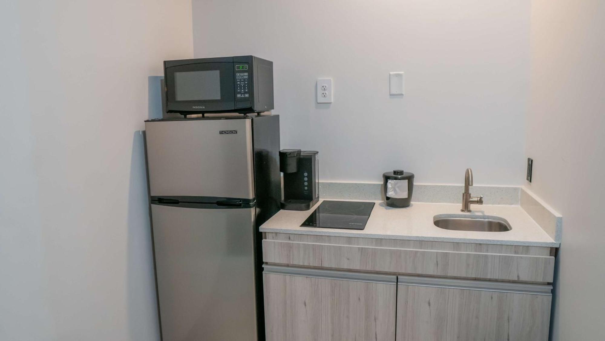 סאות' יוסטון Surestay Hotel By Best Western Houston Southeast מראה חיצוני תמונה