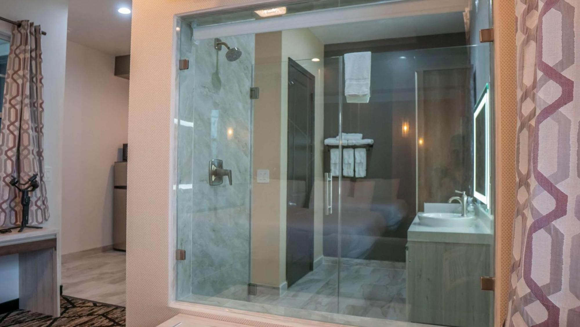 סאות' יוסטון Surestay Hotel By Best Western Houston Southeast מראה חיצוני תמונה