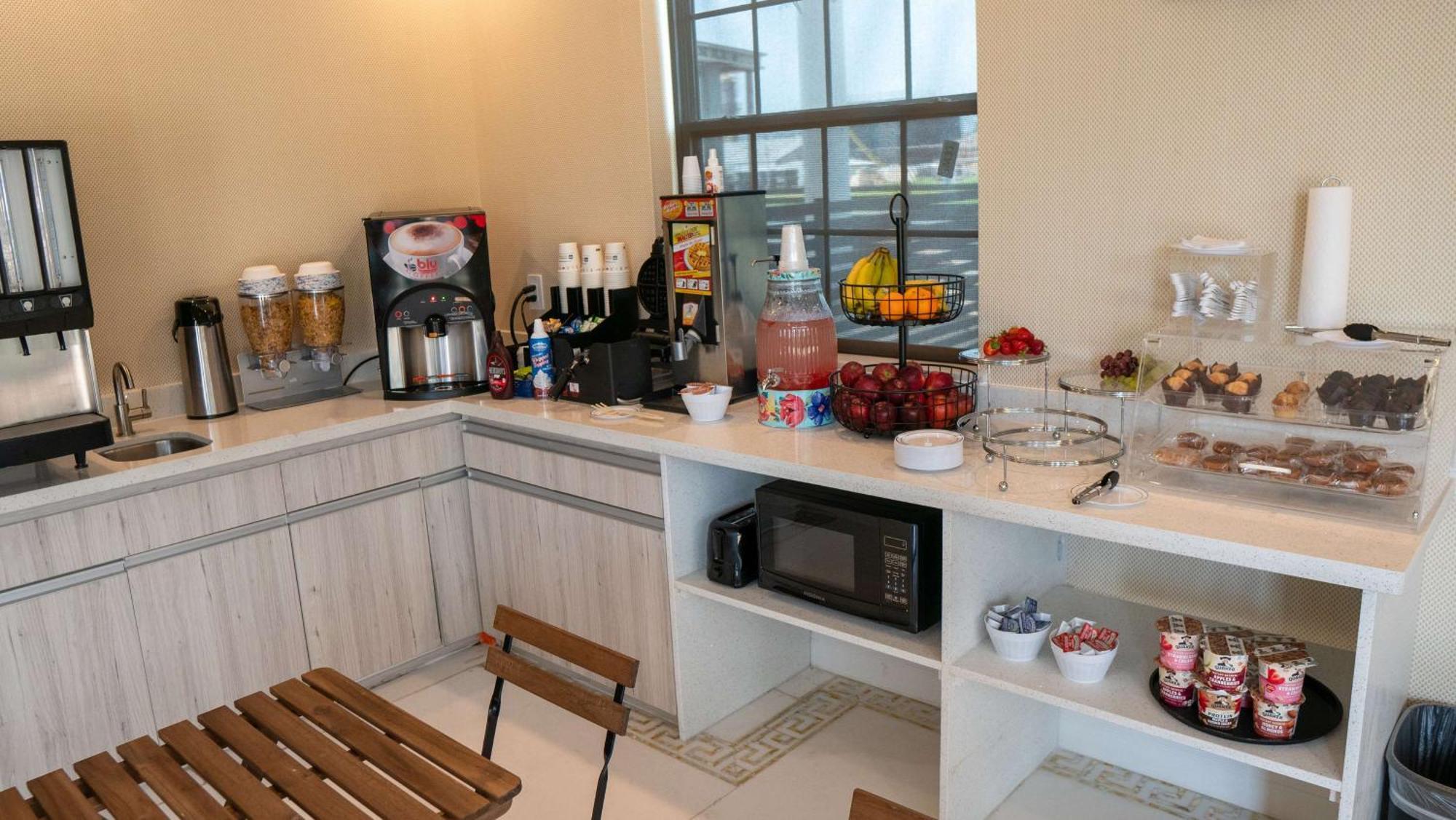 סאות' יוסטון Surestay Hotel By Best Western Houston Southeast מראה חיצוני תמונה